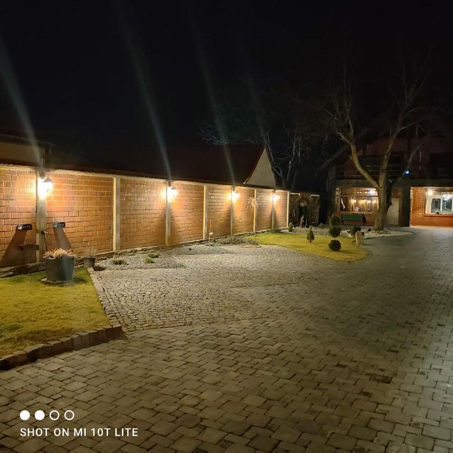 Apartament City La Casa Piano House ,Cu Parcare อัลบายูเลีย ภายนอก รูปภาพ